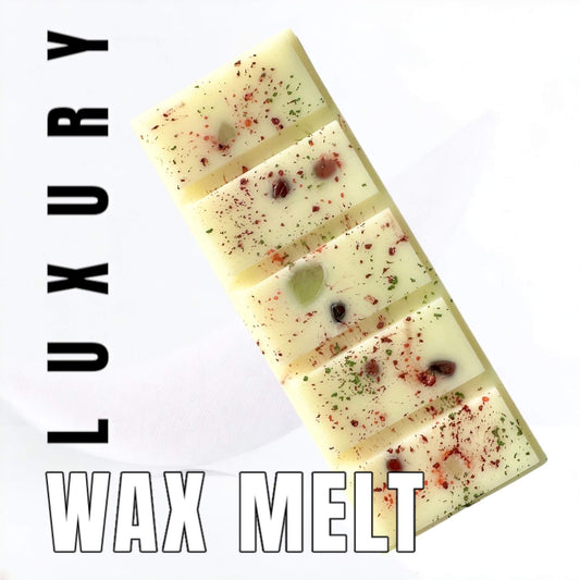 Winter fruits luxury wax melt front main image