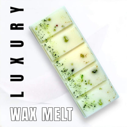 Lemongrass Wax Melt main image. Odour cleansing and invigorating, the perfect wax melt fragrance for kitchens and home offices.